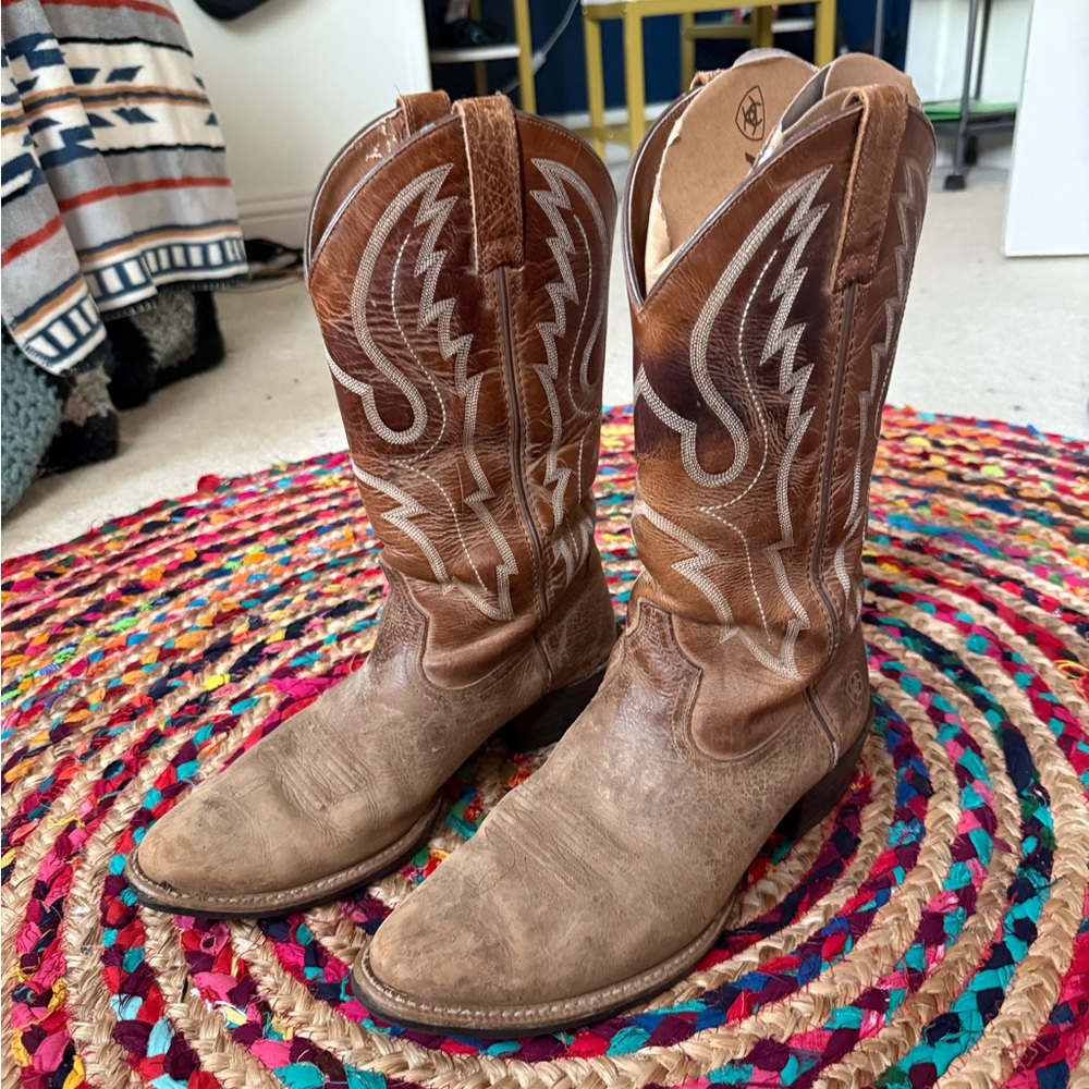 Ariat Brown Western Boots with Vintage Leather